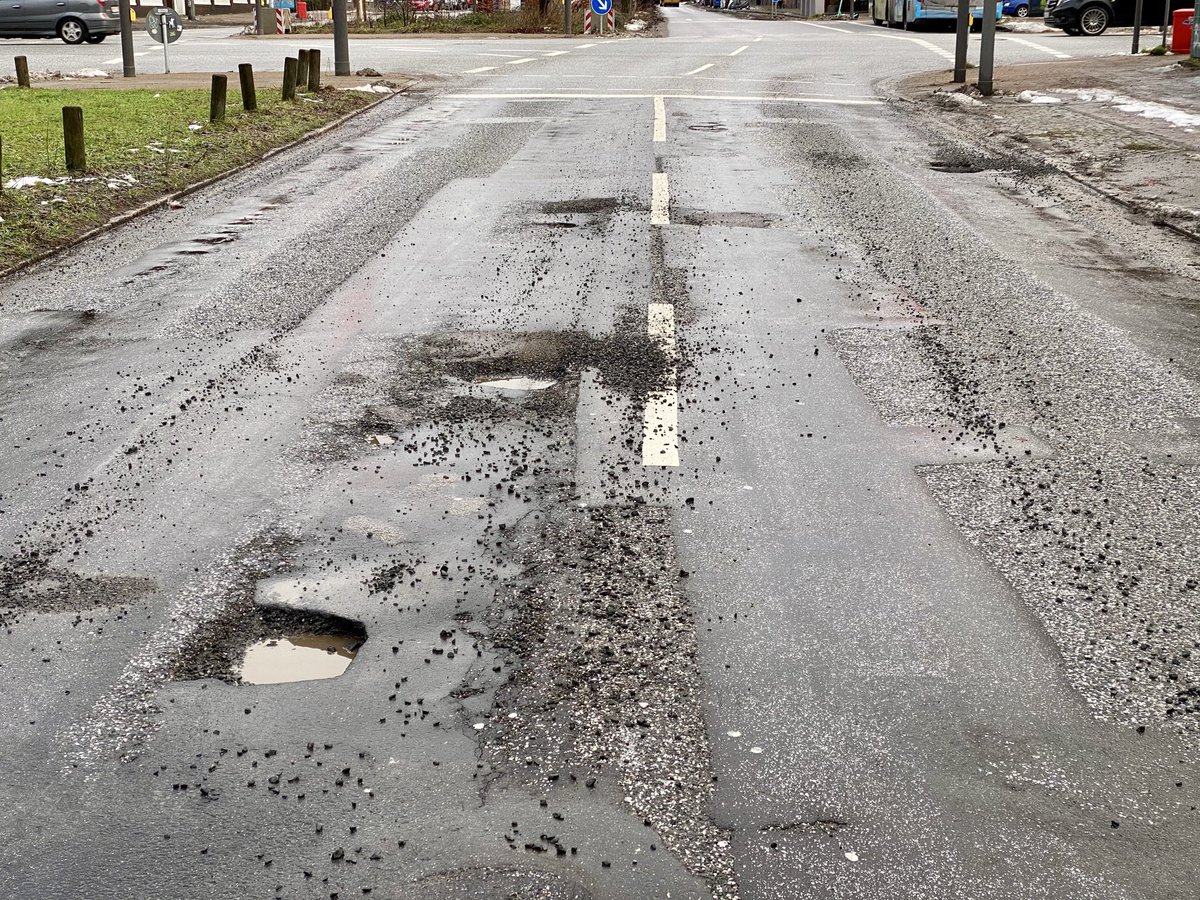 Radweg Hindernis(se) tweet media