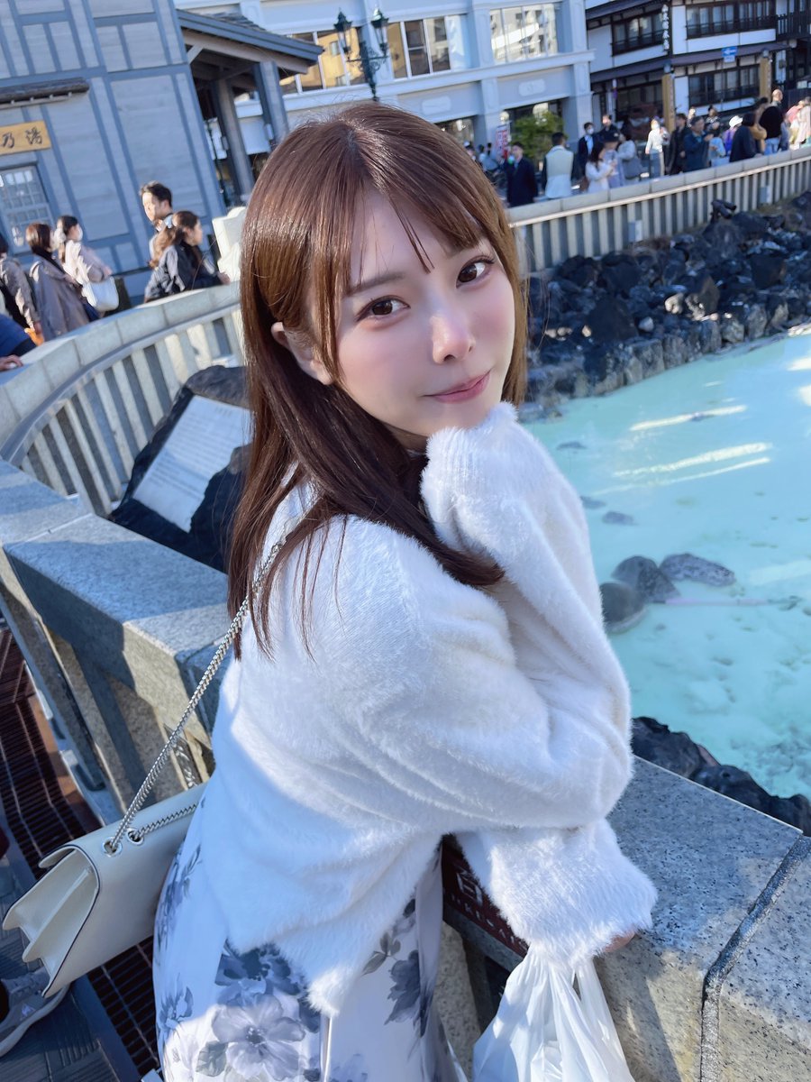 長生まよ🐱🌸さんのエロ画像、2026年01月14日20時18分50秒に投稿