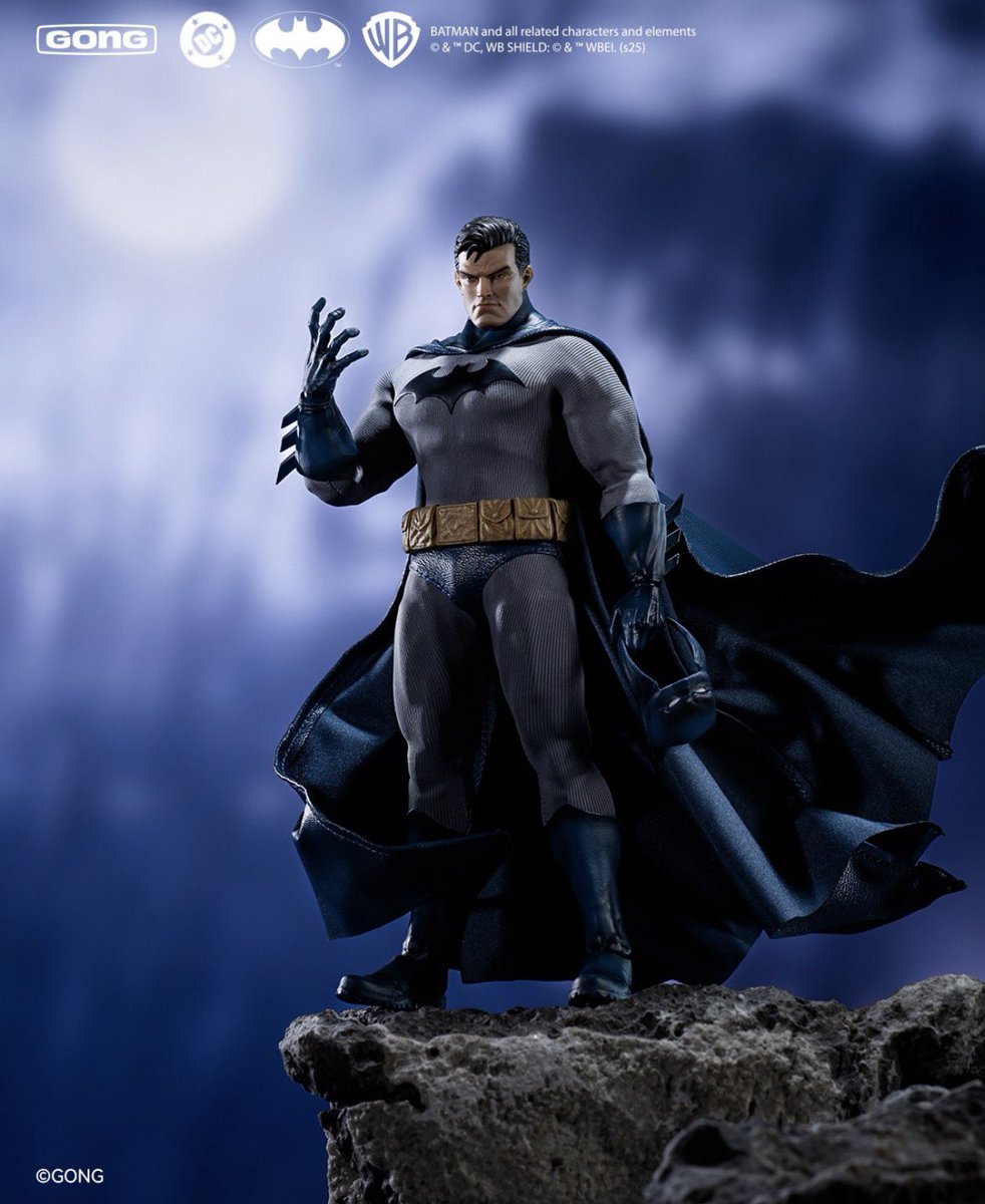 gong バットマン ハッシュ ポップマート Pop Mart Gong Studios DC Batman Hush Action Figure - US