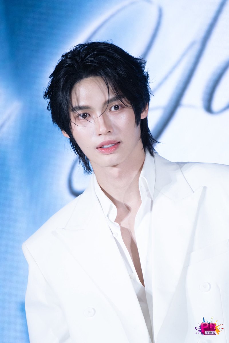 WMOGlobal's tweet image. Naturally flawless visuals, backed by Juvelook ✨

WIN METAA WITH JUVELOOK

#winmetawin @winmetawin #METAA #WinEveryLook
#WinMetawinxJUVELOOK #JuvelookVolume #JuvelookVolumeThailand #JuvelookThailand