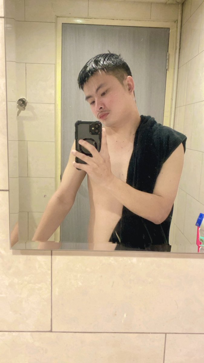 chawap_Bas's tweet photo. ภาษาจีนวันลำคำ หวังปิ้เจ้า 5555 #ชลบุรี #อมตะชลบุรี #ดอนหัวฬ่อ #fwb https://t.co/IqD0KOc5Up