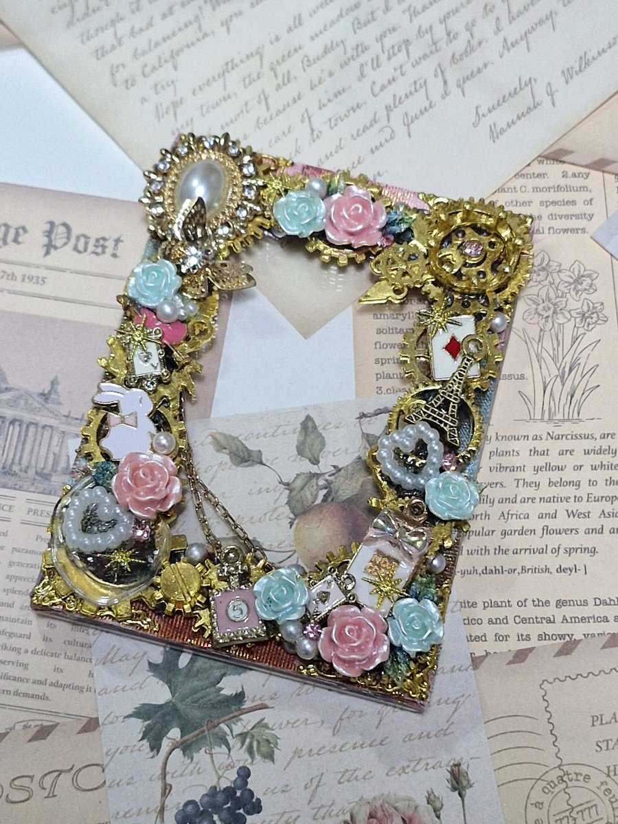 shop_adele07's tweet image. Rt)해당 폼 제품들이 1월 이내 반 이상 판매되는 경우 rt해주신 한 분 추첨해서 원하시는 프차 카페 기프티콘(~1만원) 드려요. 발렌타인~봄 시즌 제품들이며 2개 이상 구매시 배송비 무료입니다.
#탑꾸 #노리개키링 #노리개 
탑꾸 폼: 
witchform.com/payform/?uuid=…
노리개 폼: 
witchform.com/payform/?uuid=…