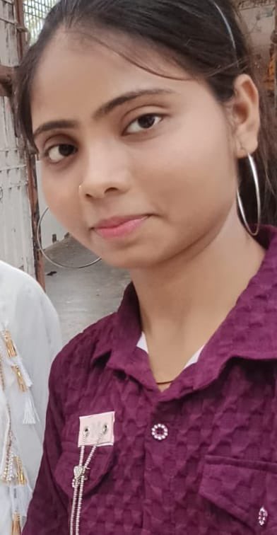 ADITIVISH's tweet photo. @DCPCentralNoida Ur sincere efforts &amp; soon found assurances are now the longest-running joke in Noida. 25+ days, Sakshi still Missing. If your police team is ‘active’, maybe they’re searching in another galaxy. Delay isn’t procedure, it’s failure. #FindSakshi #NoidaPoliceFail https://t.co/HVKfU1jsQ7