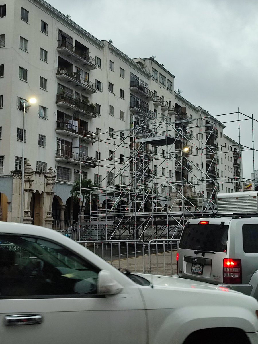 Robert Lobo tweet media