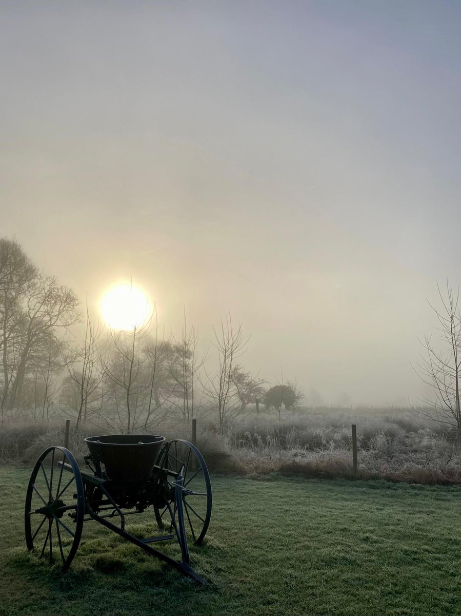 Waterperry Gardens tweet media