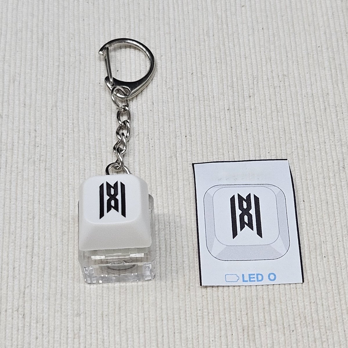 2026 MONSTA X WORLD TOUR
[THE X : NEXUS] IN SEOUL

몬베베 LED 키캡키링 나눔

#RT 또는 #맘찍

📆 2026/02/01/SUN (막콘)

✅ 시간/장소/인상착의 당일 타래 공지