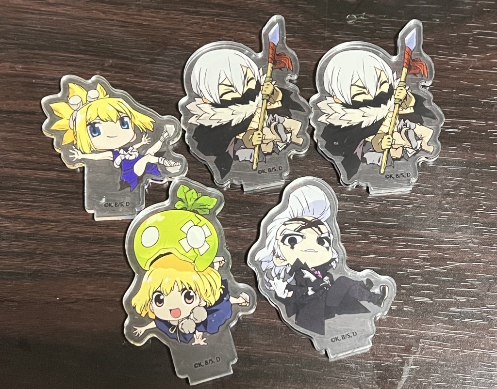 h4yu_'s tweet photo. @no_TL 
交換 譲渡 ドクターストーン アクリルスタンド 百均

【譲】
スイカ1、コハク1、氷月2、ゼノ1

【求】
クロム1＞千空1、ゲン1＞定価+送料

ゼノは千空orゲンとのみ交換可 https://t.co/w2tsevHych