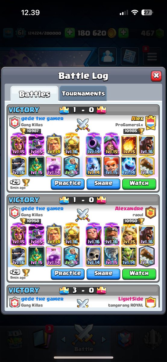 11k trophies in clash royale 🏆

Too many “skill” rider players I wonder when they will nerf him 🤣

#ClashRoyale