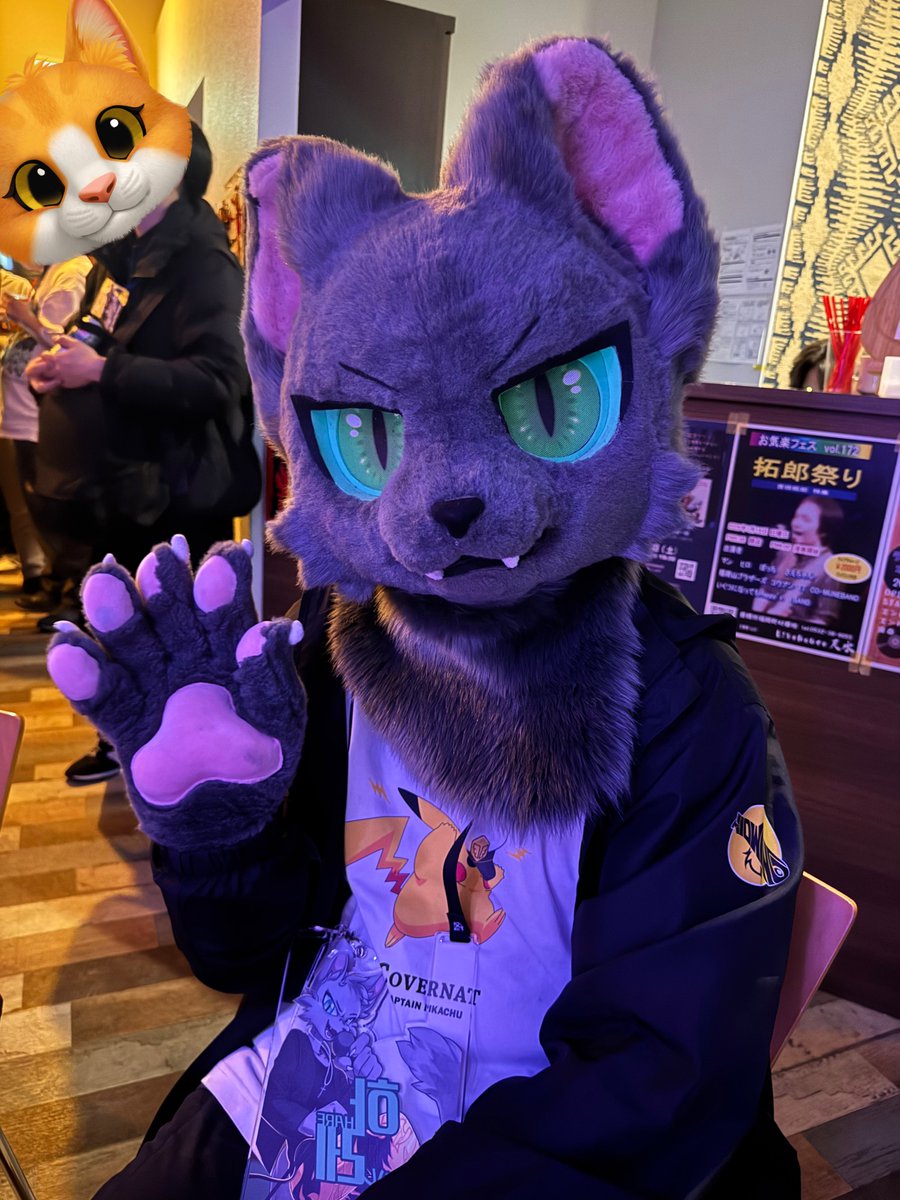 bucholed's tweet image. JMoF会場を飛び出してRockOutへ！
はせがわくん、HAREさん、WATERFALL2！
#JMoF2026