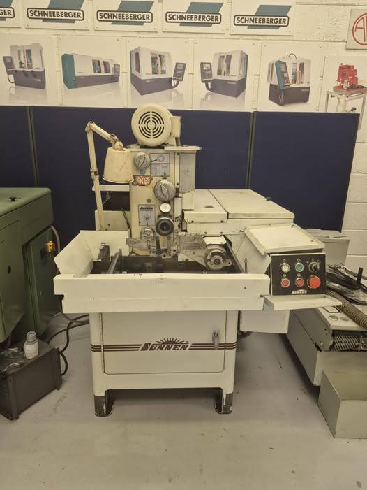 for sale 
Sunnen machine 
interested call us 01332 865232