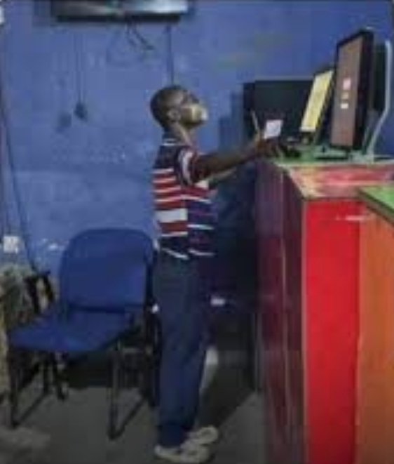 Lucas Paqueta before every match