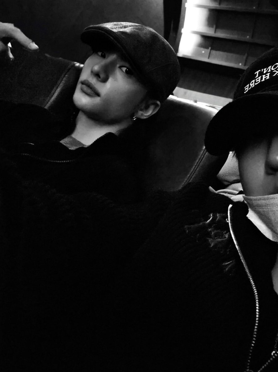 Hyunjinr's tweet image. 이 영화를 볼 기회가 있었는데, 강력 추천합니다.