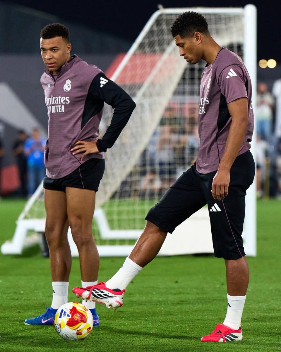 MadridUniversal's tweet image. 🚨 BREAKING: Jude Bellingham, Kylian Mbappé, Courtois, Alvaro Carreras, Rüdiger and Rodrygo are all out of the match tonight.