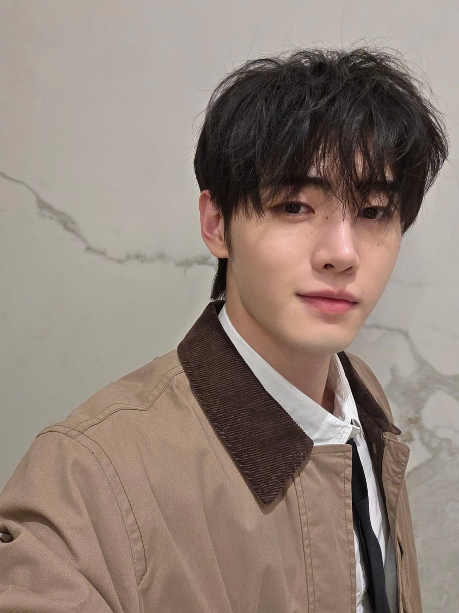 enhypenweverse's tweet image. [ #성훈’s Post ] 260114

#SUNGHOON: lastweek

(1/2)

@ENHYPEN_members @ENHYPEN #ENHYPEN #엔하이픈