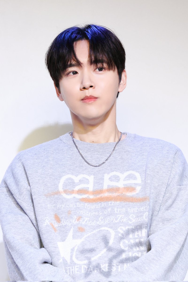 251221 시부야 바구치카

🙂🍊

#종환 #ジョンファン #조나리 
#FAVE1 #페이브원 
<a href="/100per_jonari/">JONG HWAN</a>
<a href="/FAVE1_official/">FAVE1</a>