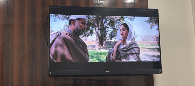 demisson_de's tweet photo. Haq on Netflix https://t.co/EwDeHAp2qp