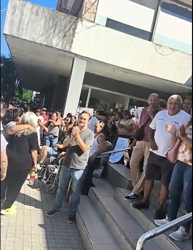 Julio Ferro tweet media