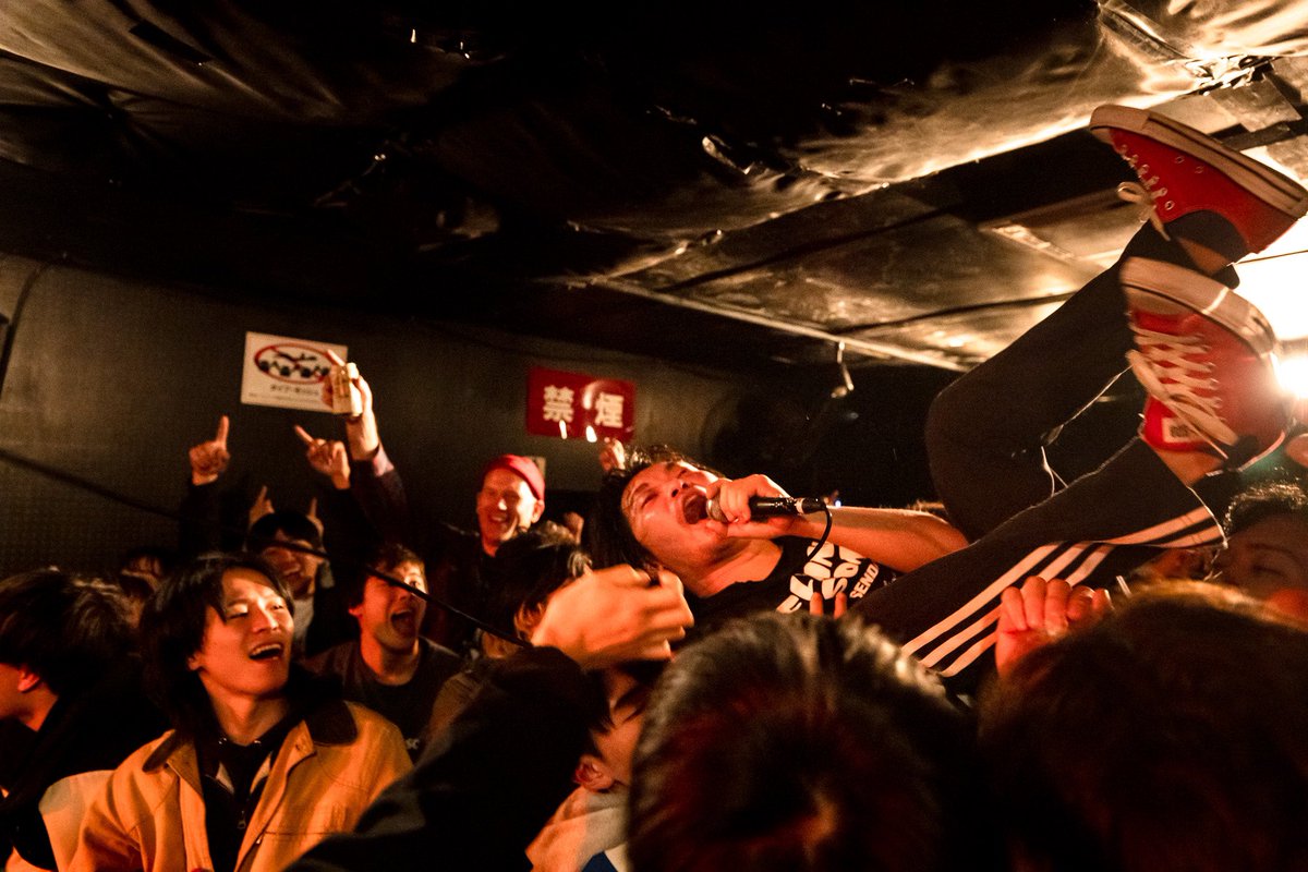 改めて写真を見返しても、昨年末の大感謝祭は楽しかった以外の感想が出てこないな。みんなめっちゃいい顔してる。最高な瞬間の切り抜きが残っていてくれて本当に良かった

phot by <a href="/msatophoto/">Michio Sato</a>