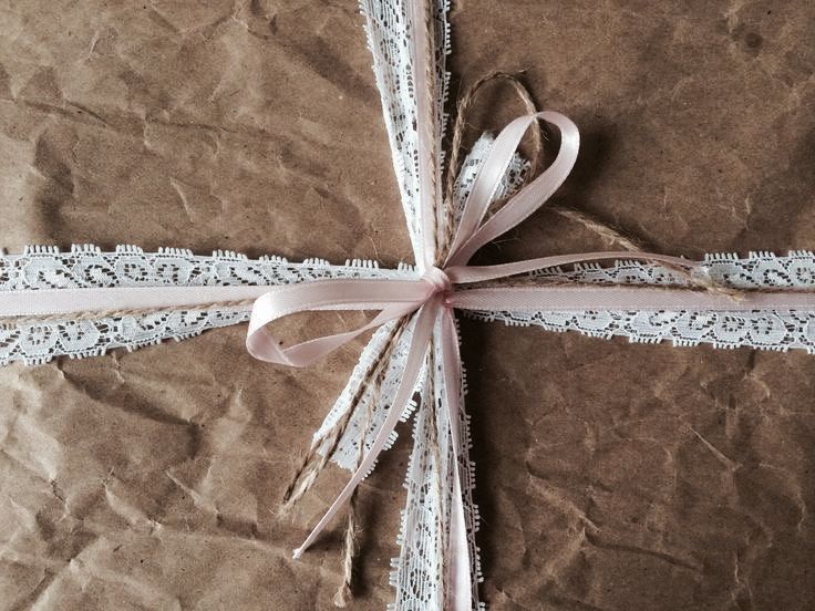 mxmffld's tweet image. ᅠ
⠀
︎ ︎⠀                                  люби.    𖹭
⠀               люби,    ◞     𝙺𝙰𝙺        𝒞𔓘лнце.   
      𝙺𝙰𝙺         𝓑ечно         грустная       луна,     
      и             𝐇𝐄      ❜     отпускай       м𝑒ня. ⠀⠀⠀
       
︎ ︎⠀⠀
⠀