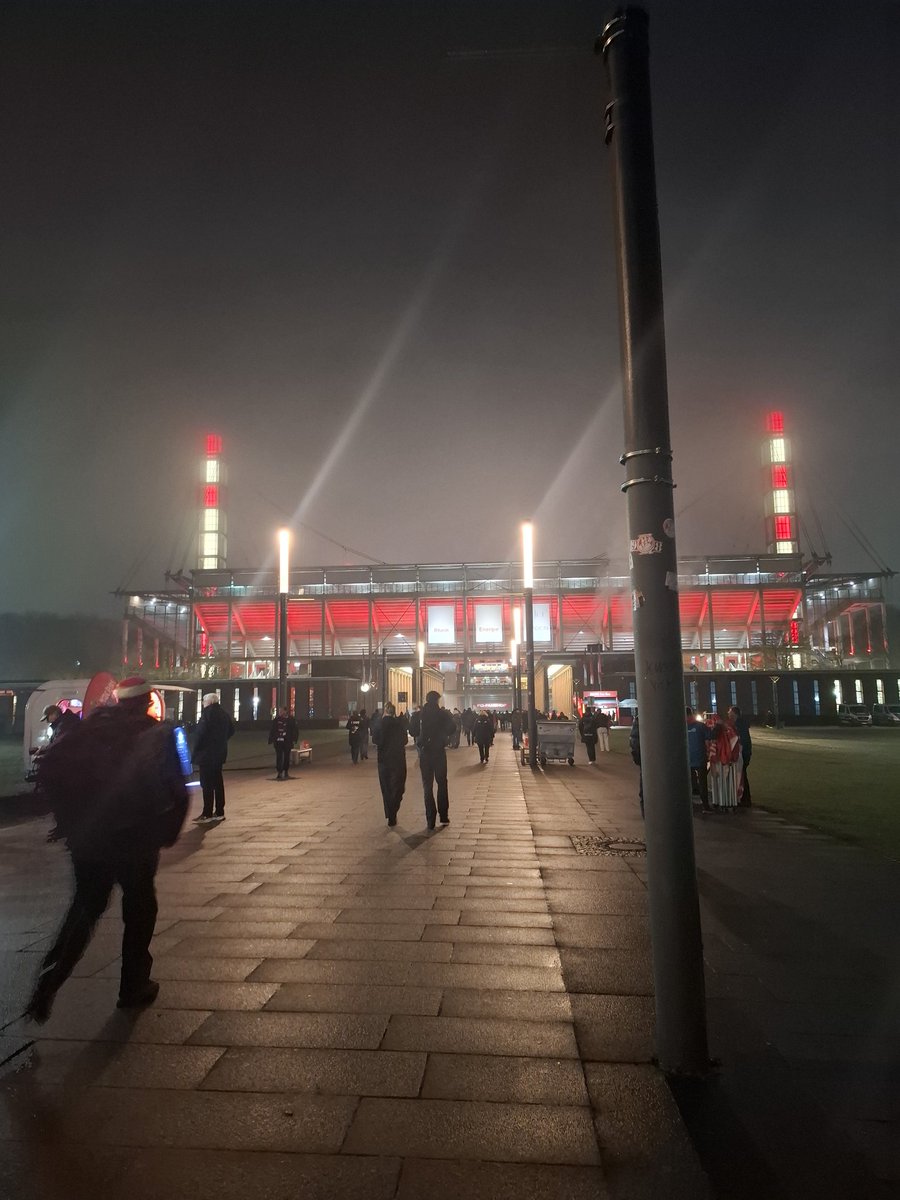 Hopfeeen's tweet image. Bin da, kann losgehen