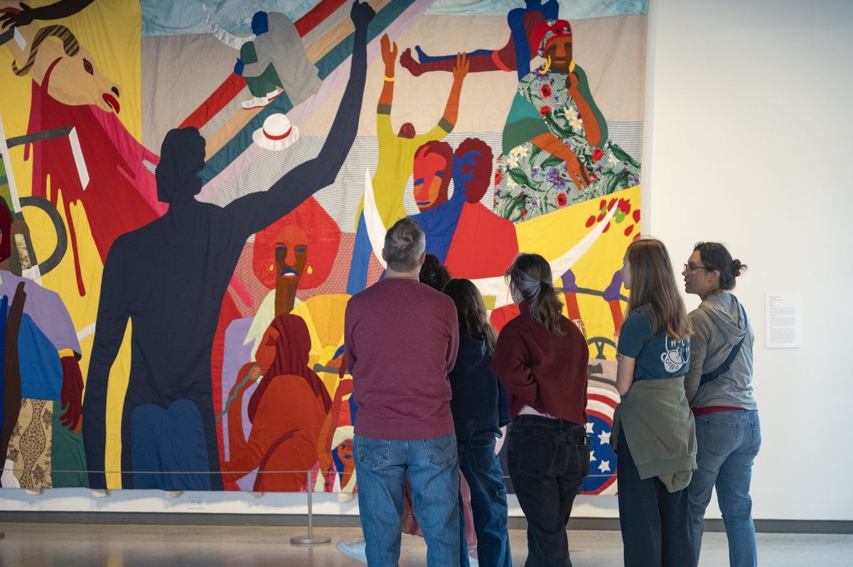 WSUArtMuseum's tweet photo. Join us Thursday, Jan. 15 from 3–4 pm for quilter Rochelle Smith’s Community Perspectives Tour, with personal insights and fresh ways of seeing textile works in our current exhibitions. https://t.co/V7qMFToioe #WSUPullman #WSUartmuseum @palousepatchers https://t.co/UkTF8HiydY