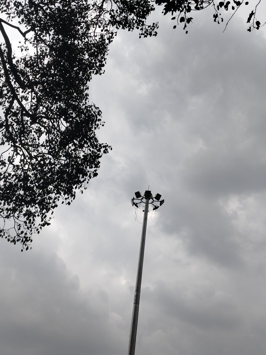 Devisri_24_'s tweet image. #traintime #banshankari 
✨🙊☺️✨..filter 🙊☺️😺😊