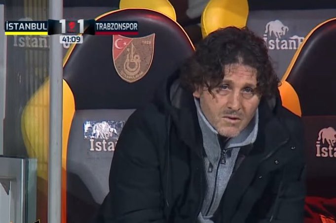 ilkokulda öğle arası yeriz diye çantanın dibine attığımız tostun perişanlık