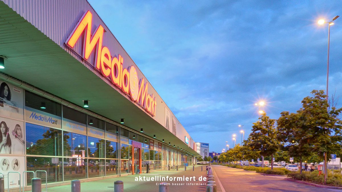 Bei dem tatverdächtigen Messerangreifer im Media Markt in Ulm handelt es sich um einen 29-jährigen Eritreer, der erst im Dezember 2025 aus der Haft entlassen wurde, wo er wegen Gewaltdelikten saß. 
Jetzt schwebt ein 25-jähriger Mann in Lebensgefahr, ein 22-jähriger wurde leicht