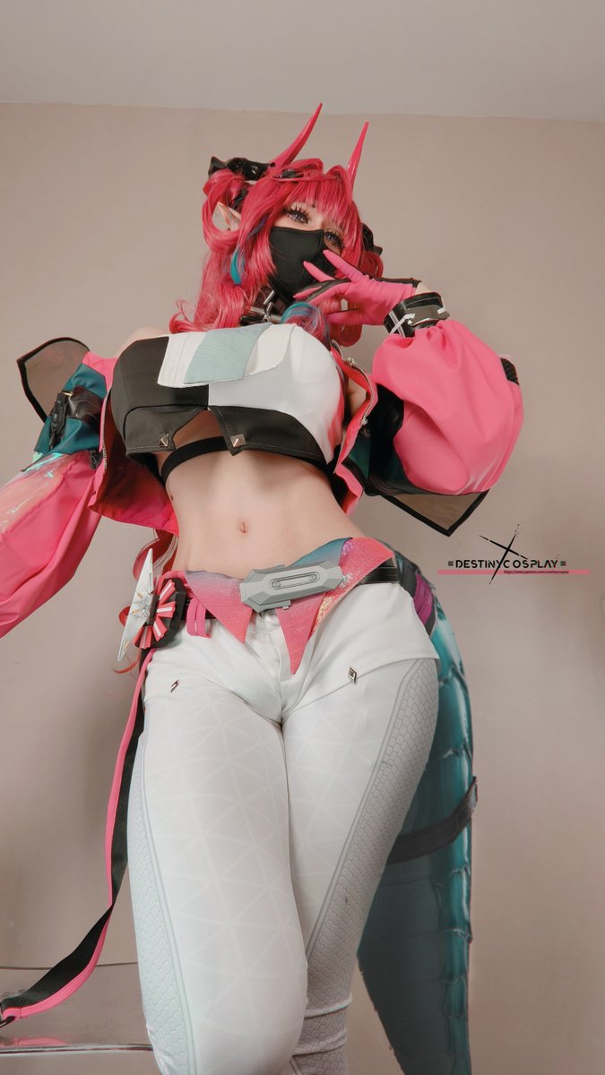 nallyxdestsfw's tweet image. Yvonne arknight