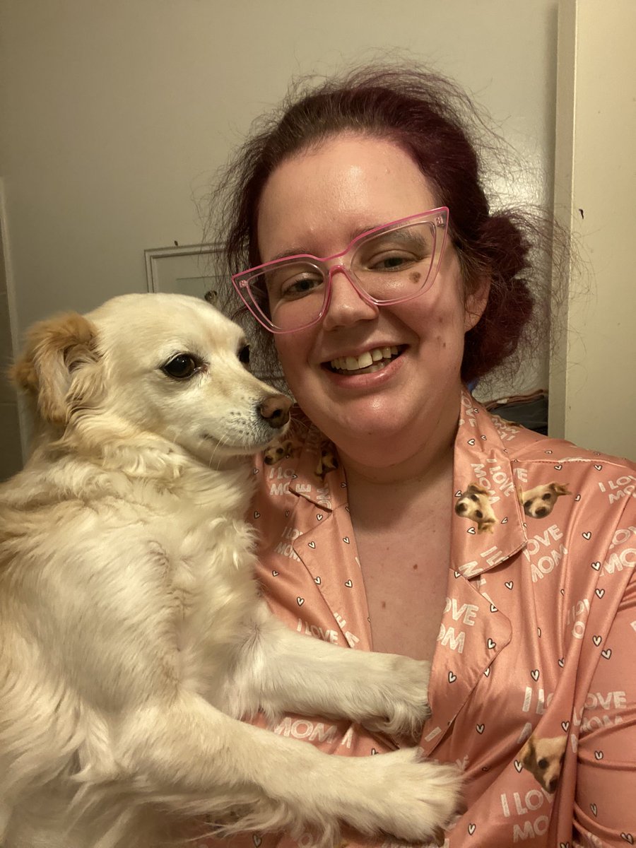 molly hudelson tweet media