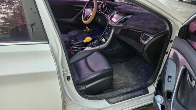 RevsGh's tweet image. 🔥Hyundai Avante 13/14 Model🔥
✅️ Push to start 
✅Navigation
✅Dash Camera
✅petrol
✅No accident, faults or cutting

💰 Ghc 58,000  Buying and Shipping 
to Ghana

Takoradi Port/Malik Basintale/Semenyo/Abu Trica/Felix Kwakye Fosu/GPRTU
#XPrediction #AccountabilitySeries