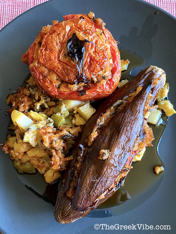 TheGreekVibe's tweet image. Concerned travelers often ask me whether there are vegan or vegetarian foods in Greece. Well, yes. Traditional Greek cuisine is one of the ‘most' vegetarian and vegan-friendly cuisines in the world. This is what you need to know.  #vegetarian thegreekvibe.com/do-it-vegan-gr…