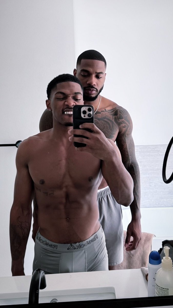 BGL 🩷 (@blkgaylord) on Twitter photo 