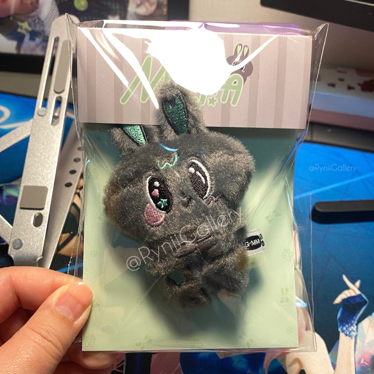 น้อนมาแล้ววววว 🐰🧤👗🌱🍈🪀💚
#METAA