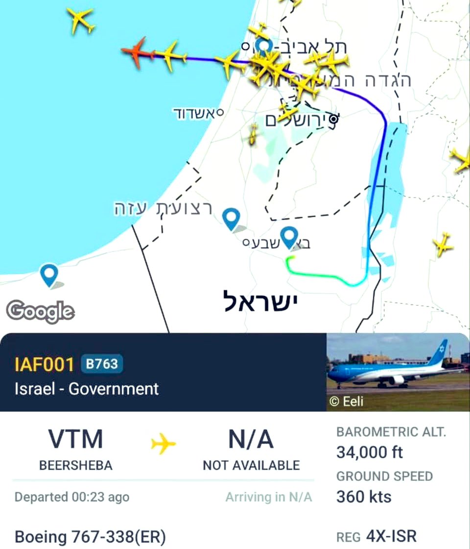 JeffreyxEpstein's tweet image. NETANYAHU 🇮🇱IS FLEEING.

Translation: Israel is about to strike Iran. 

Rats always hide before they bite.