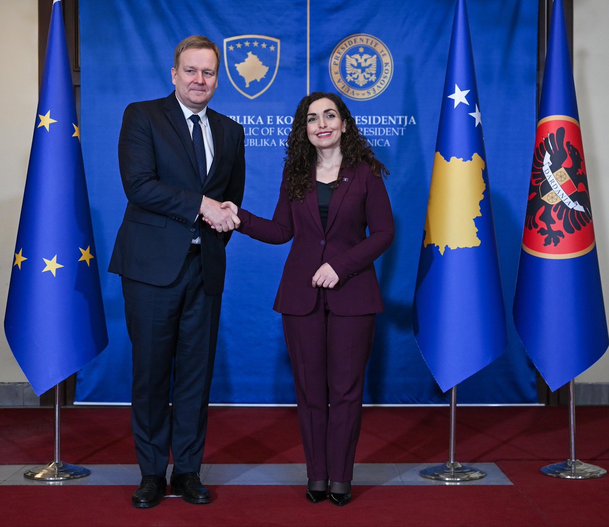 Vjosa Osmani tweet media