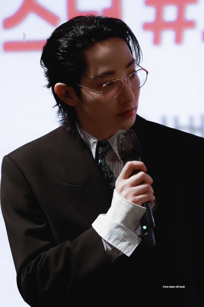 FDTD__'s tweet image. 260112 시스터 시사회  

#이수혁 #leesoohyuk #イスヒョク