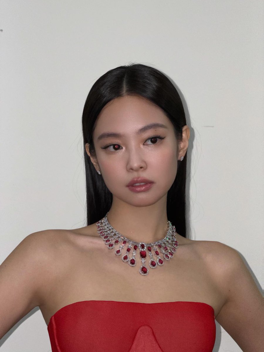 jnsource's tweet image. 