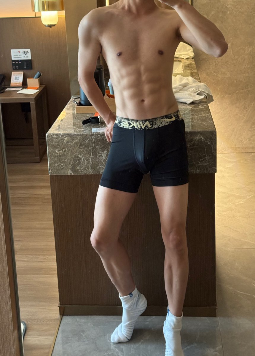 二氧化咩 tweet media