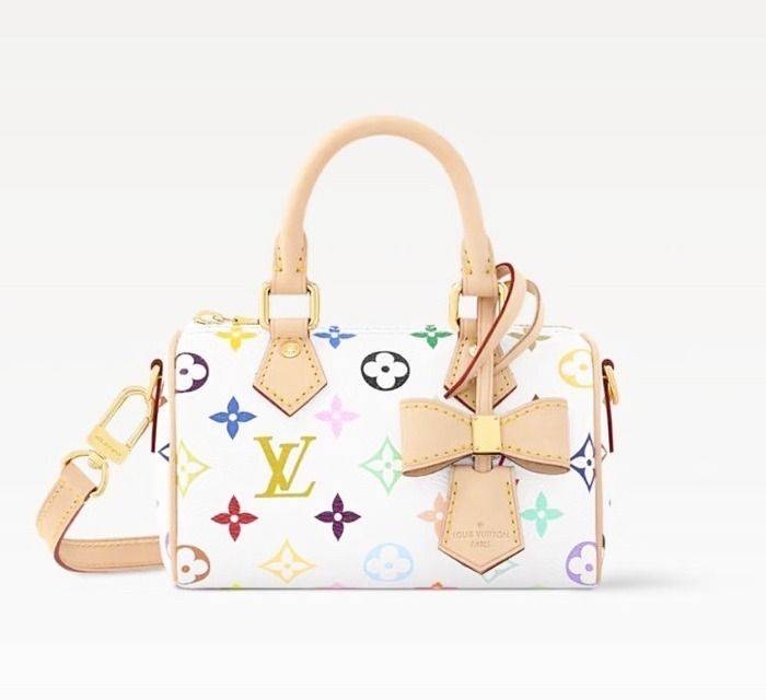 ANGELS_GIFT1113's tweet photo. 🔔LVファンの方へ🔔
AW2026今季シーズン･レディース、メンズ コレクション品他
　入手困難‼️

📣色々なアプリで出品中📣
　　セール中‼️
わからない方は、お気軽に👉DM📩
😍お見逃し無く😍

🔔Currently, sold on the Frima App🔔
If you wanna purchase👉DM📩

#louisvuitton
#欲しいと思ったらRT https://t.co/ON0ivwEgAF