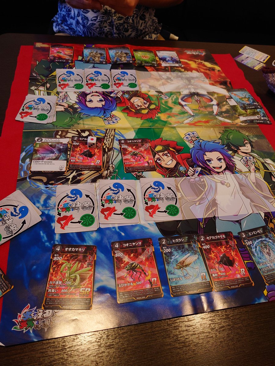 kannoke6's tweet image. 甲冑着て武器で殴り合ったりベイブレードやカードゲームで遊んでる友達しかいねぇ