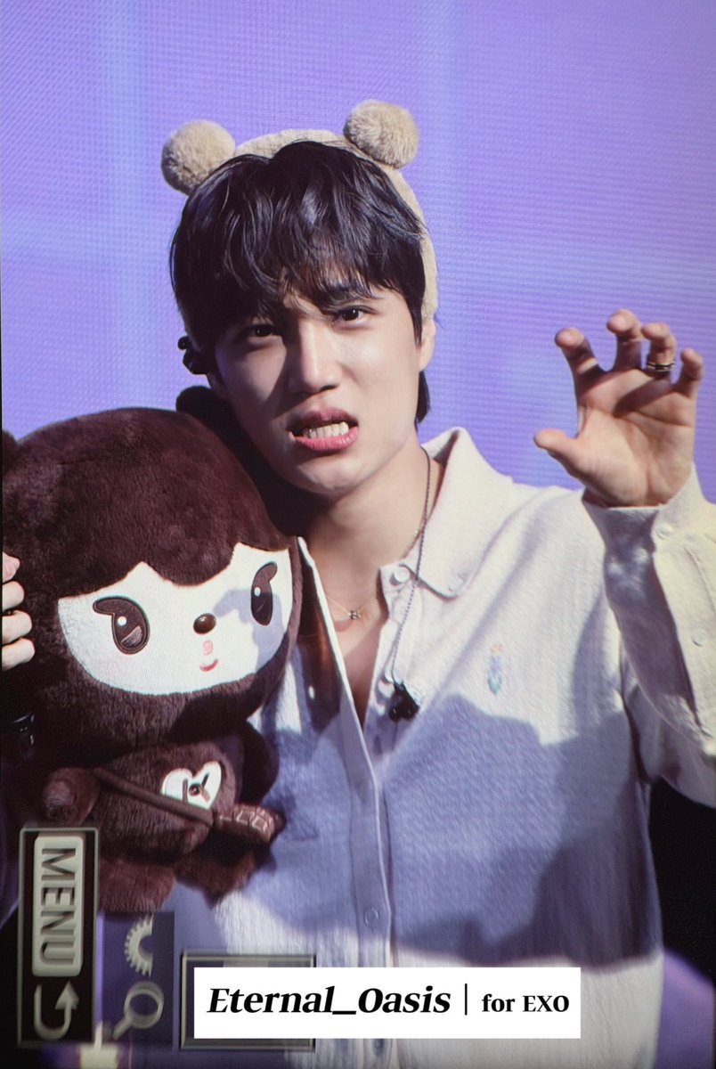 Eternal_Oasis's tweet photo. 260114 곰일파티
근본은 곰🐻

#카이 #김종인 #KAI #엑소 #EXO https://t.co/s2vxpgXvIq