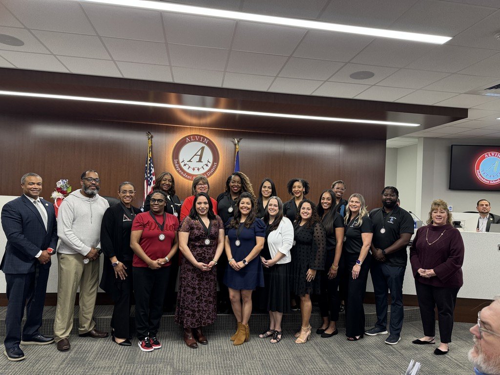 We are so proud of our Caring Counselor. She received the CREST award for the 2nd year in a row! Congratulations Mrs. Zavala. We love you!!