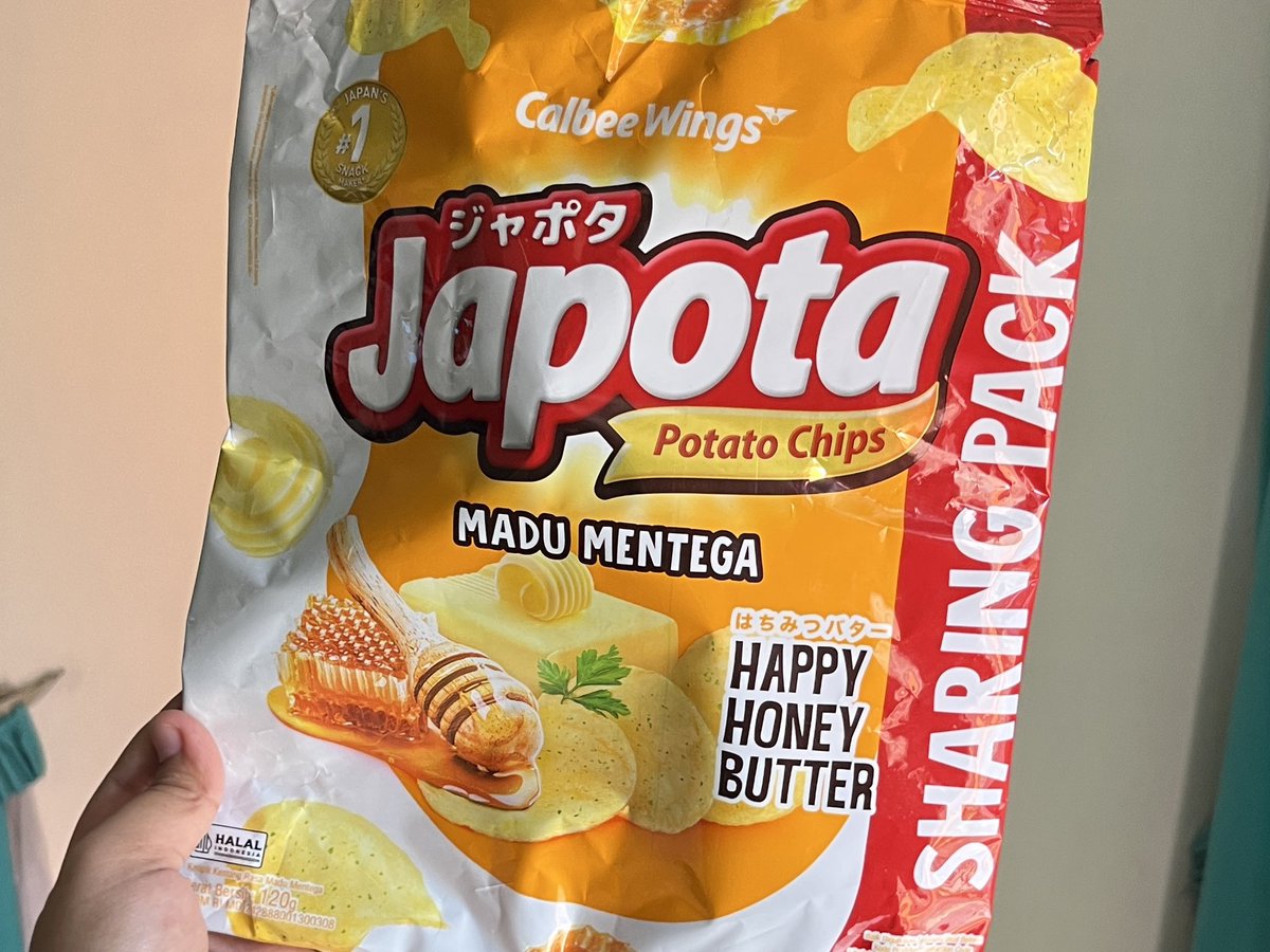 hlogwarts's tweet image. jajanan I tried once and instantly loved: