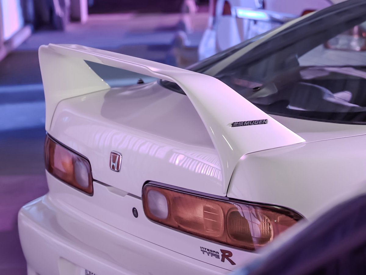 00typeR's tweet image. 新しいレンズ、よくわからんがいい気がする