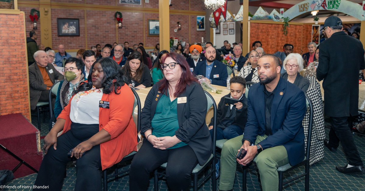 Deeply grateful for the incredible support at our pre-session fundraiser. 🙏
Thank you Madam Speaker Joseline Peña-Melnyk  and all our elected officials, constituents &amp; community leaders.
Energized and ready to deliver this session. 💙
📸 flickr.com/photos/harrybh…