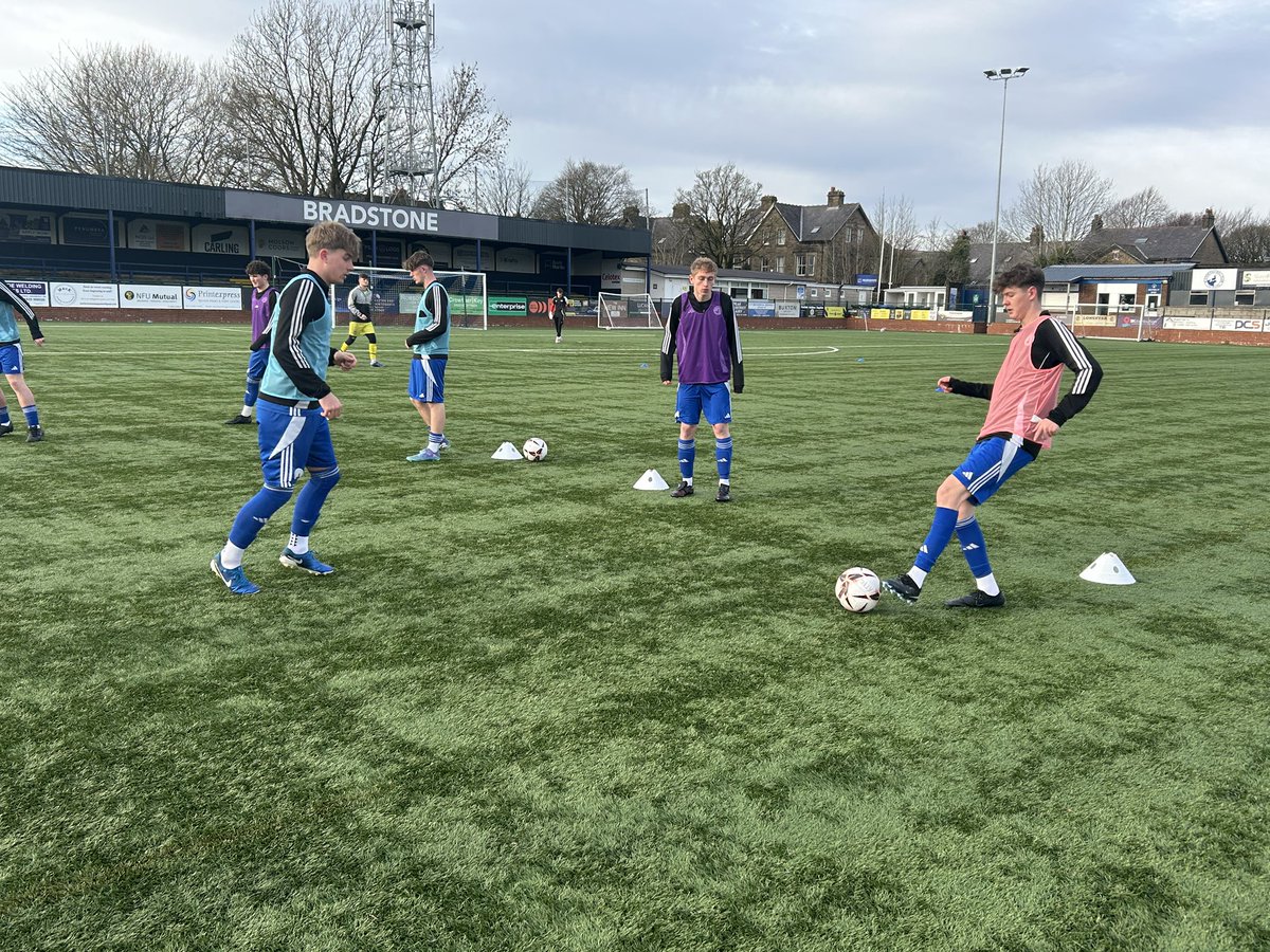 Buxton FC Academy tweet media
