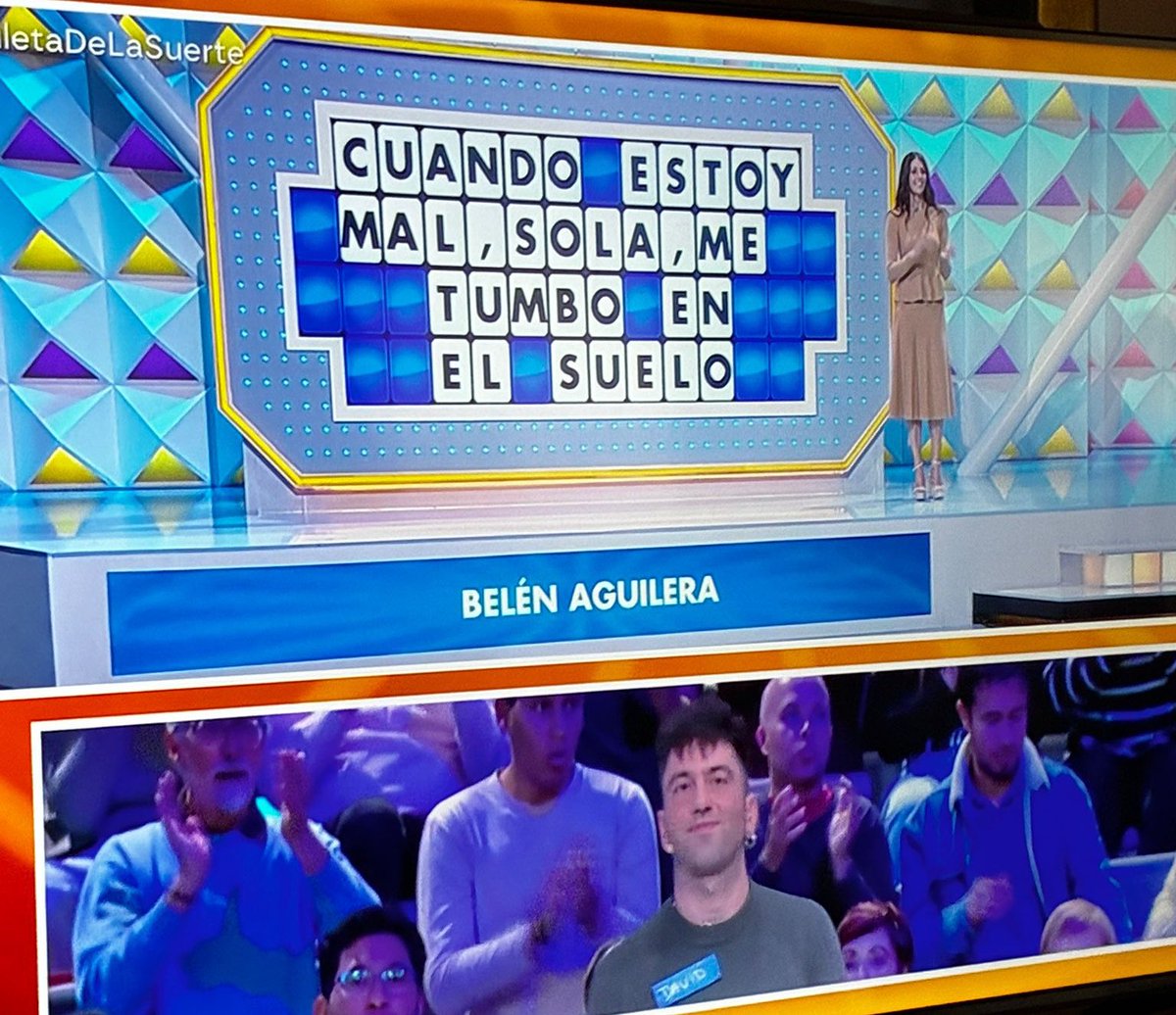 rubennsousa's tweet image. dama en apuros no muere @Belen__Aguilera jiji