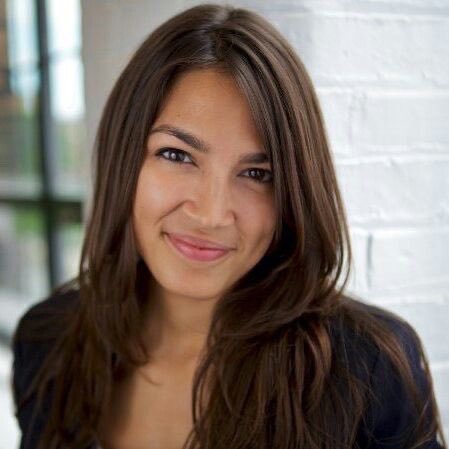 lady_valor_07's tweet image. Don’t Lie

Is AOC attractive?