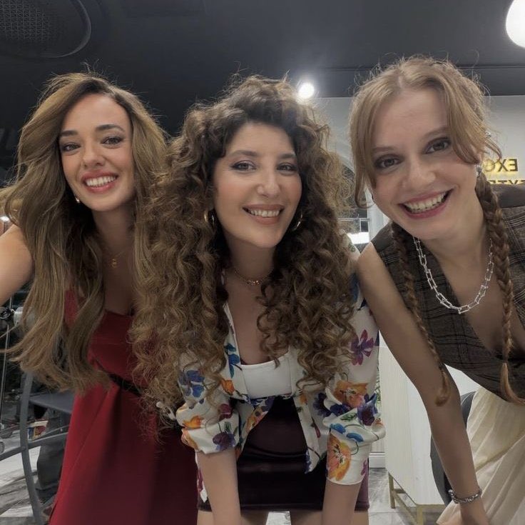 nightsyntaxz's tweet image. bir şey diyeceğim son zamanların en iyi ekibi ya

RüyaGibi GünDeğişikliği